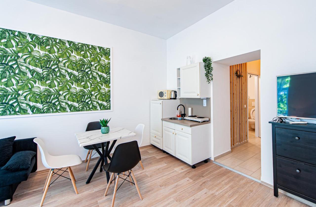 My City Apartment- Vienna Jungle Room Zewnętrze zdjęcie
